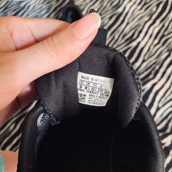 Adidas sneakers - Picture 3 of 3